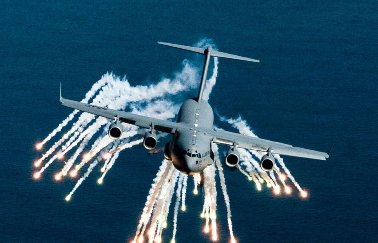 C-17 maestro de globo