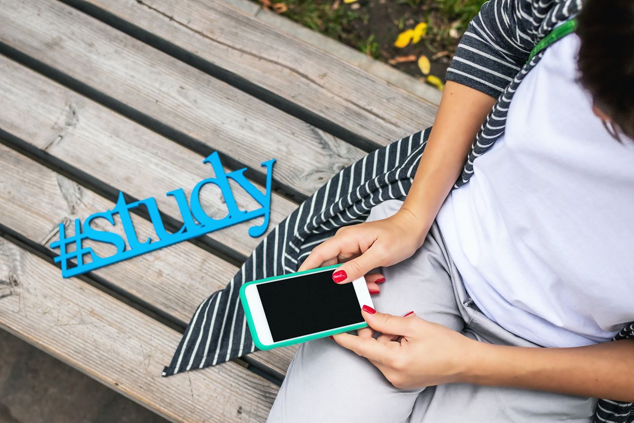 Alguien más vs.  Alguien más