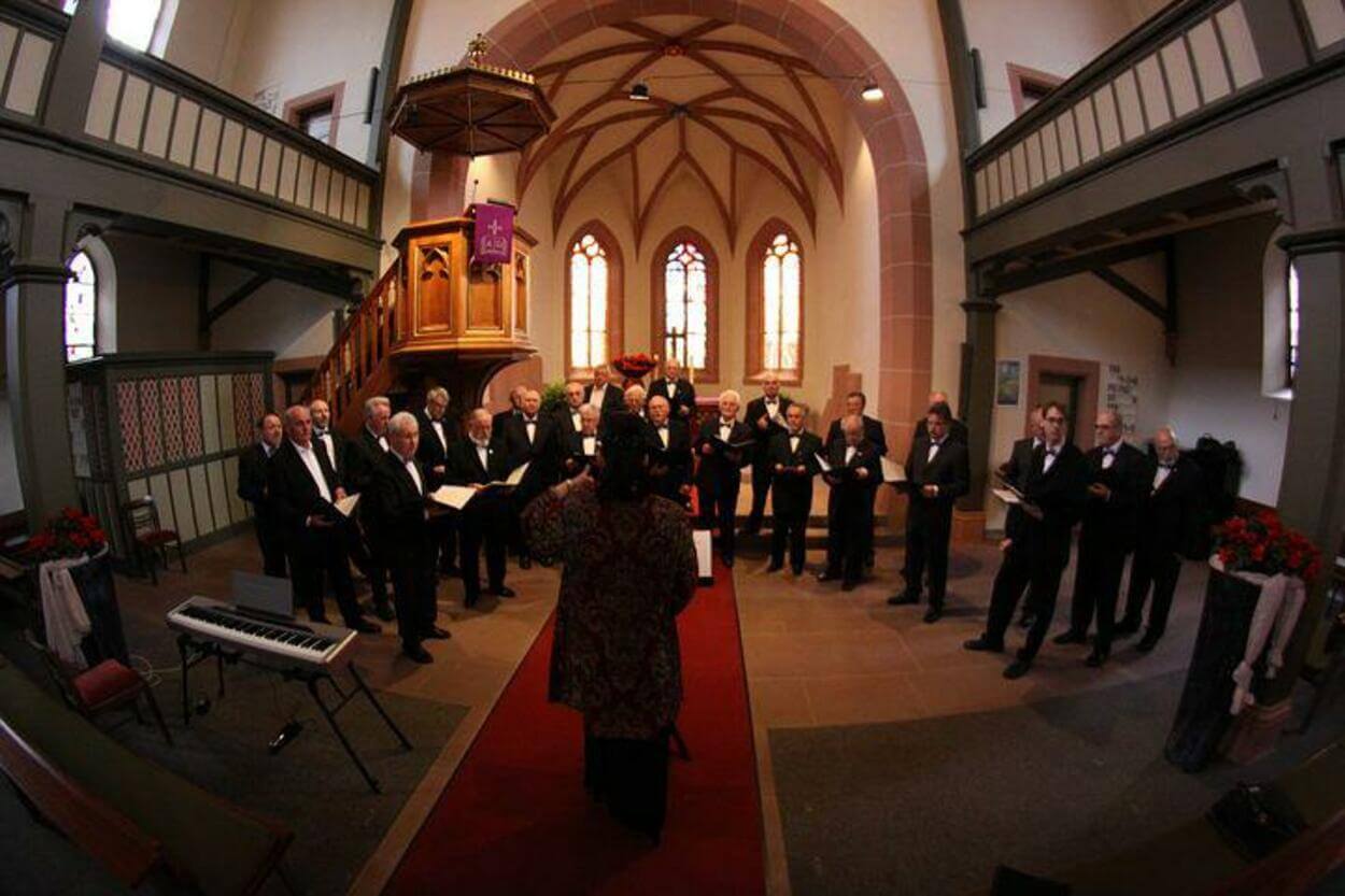 La Cantata y el Oratorio se suelen interpretar en un coro.