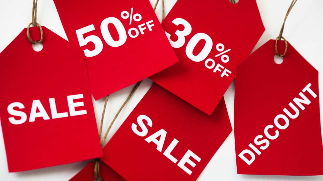 Etiquetas que dice venta y descuentos