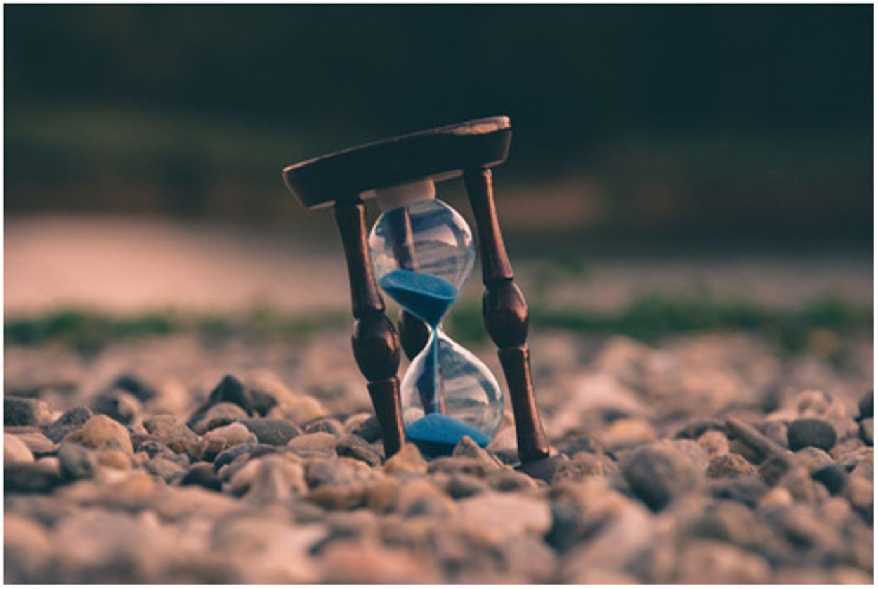 ¿Cuál es la diferencia entre "En ese momento" y "En ese momento"? (Explicado) – Todas las diferencias