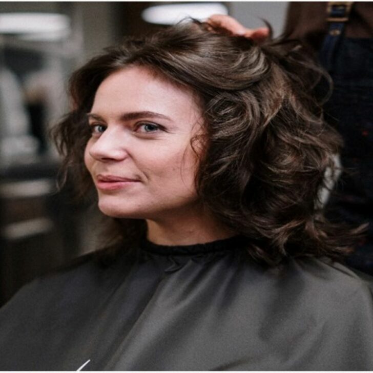 ¿Cuál es la diferencia entre el corte de plumas y el corte de capas? (Conocido) – Todas las diferencias ¿Cuál es la diferencia entre el corte de plumas y el corte de capas? (Conocido) – Todas las diferencias