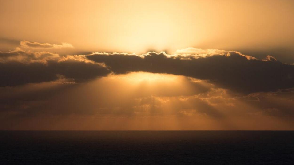 el cielo y las nubes