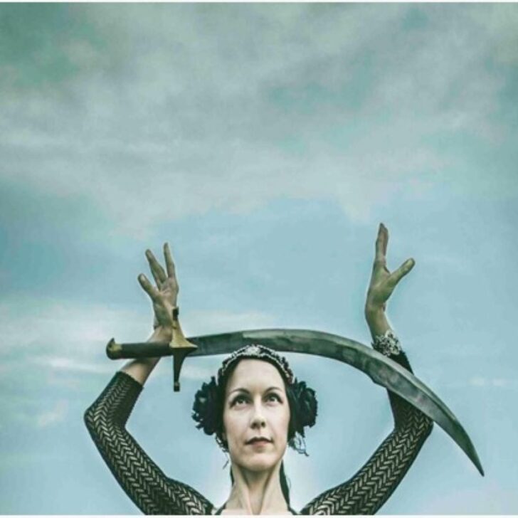 ¿Cuál es la diferencia entre una cimitarra y un sable? – Todas las diferencias ¿Cuál es la diferencia entre una cimitarra y un sable? – Todas las diferencias