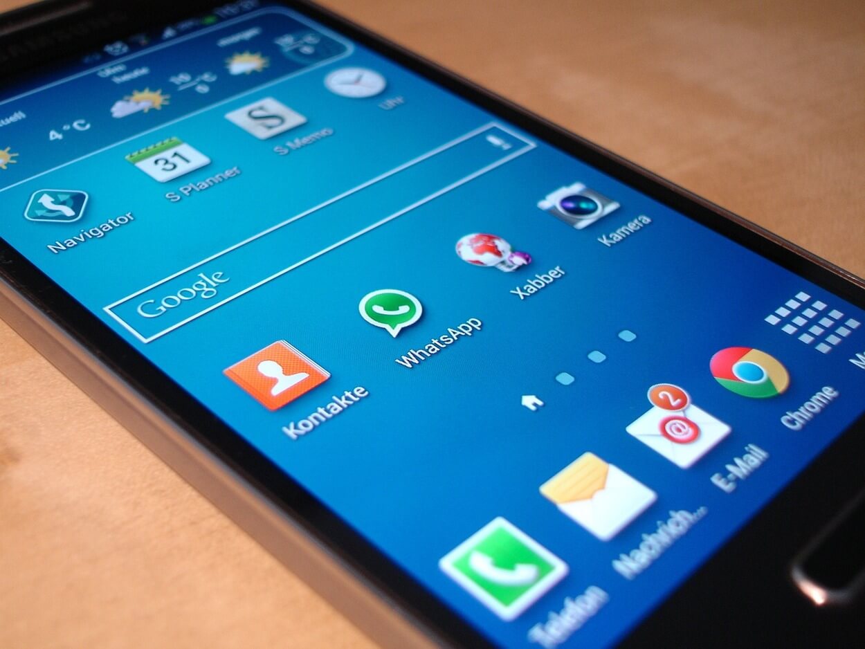 Una imagen de un teléfono de la serie Samsung Galaxy A.