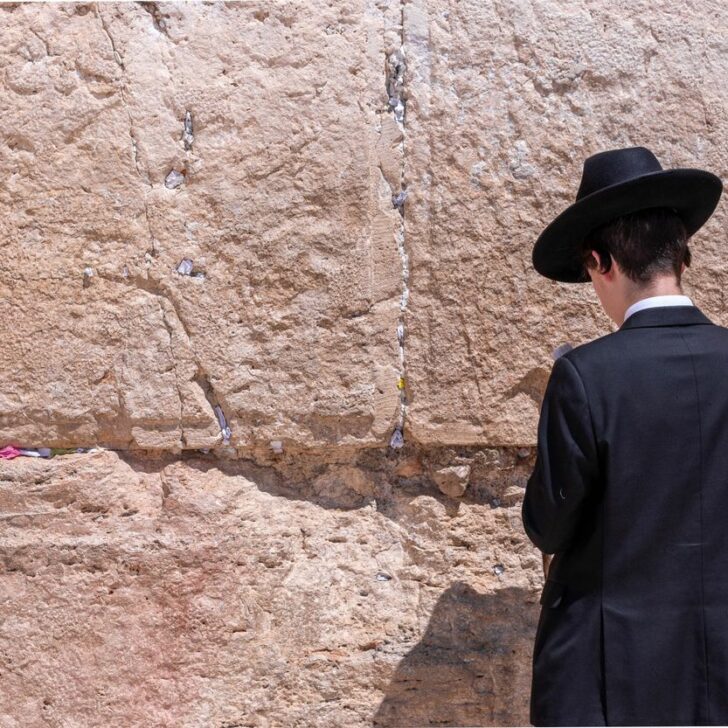 ¿Cuál es la diferencia entre la Septuaginta y la Masorética? (Inmersión profunda) – Todas las diferencias ¿Cuál es la diferencia entre la Septuaginta y la Masorética? (Inmersión profunda) – Todas las diferencias