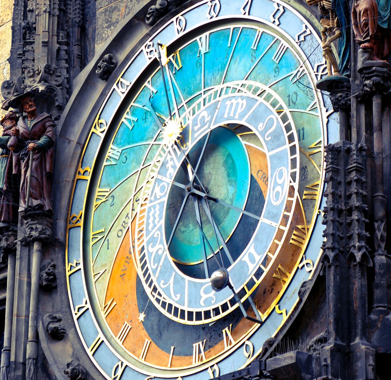 Los Géminis nacidos en mayo están gobernados por el planeta Mercurio