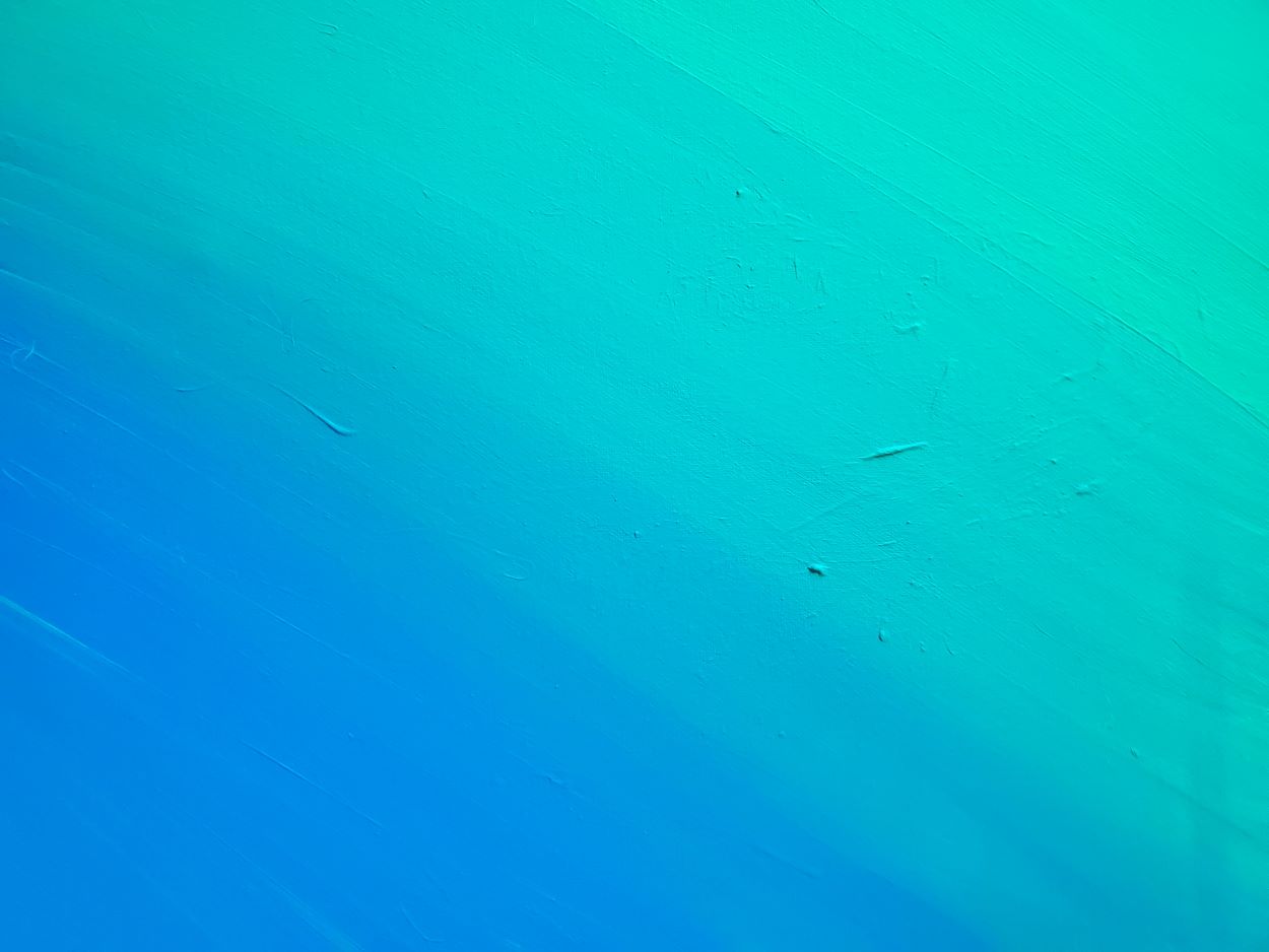 El verde azulado es una mezcla de tonos azules y verdes.