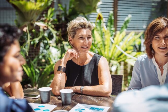 7 Diferencia entre comunicación intrapersonal e interpersonal con tabla 7 Diferencia entre comunicación intrapersonal e interpersonal con tabla