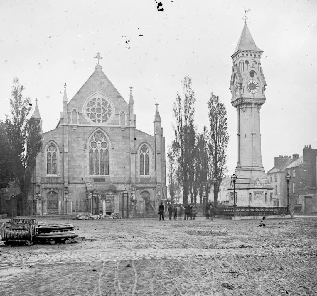 ¿Cuál es la diferencia entre los católicos irlandeses y los católicos romanos? (Explicado) – Todas las diferencias