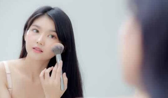 Pómulos Bajos vs. Pómulos Altos (Comparación) – Todas las Diferencias Pómulos Bajos vs. Pómulos Altos (Comparación) – Todas las Diferencias